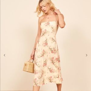 Perfect floral Reformation Dress